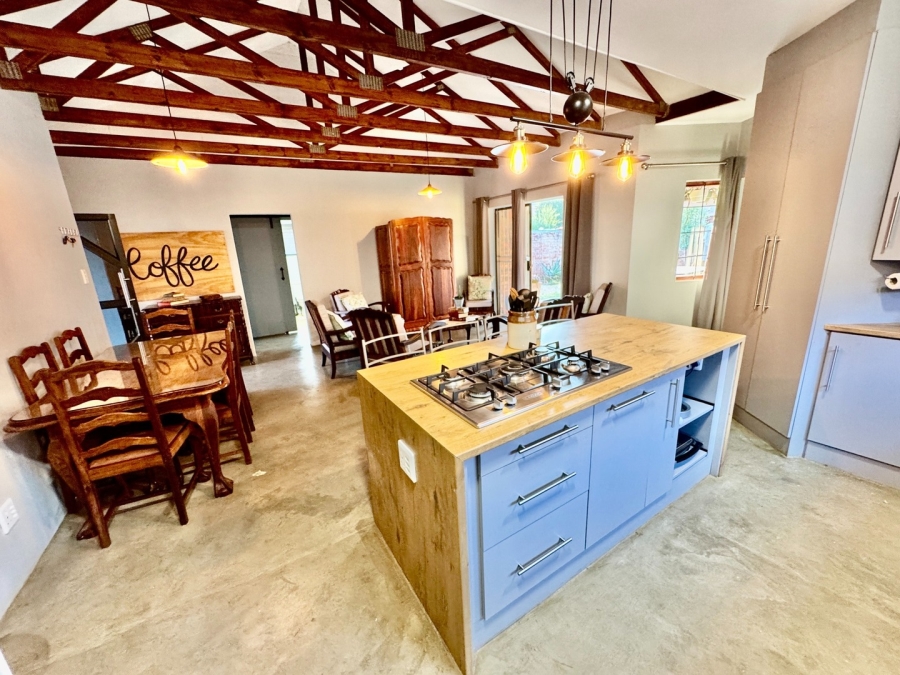 3 Bedroom Property for Sale in Mooivallei Park North West
